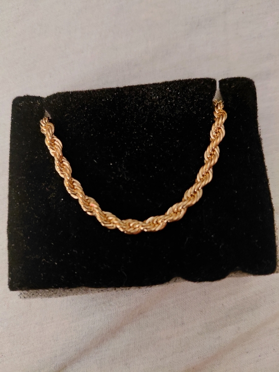 Avon Jewelry - 1995 Avon Gold Tone Rope Chain Bracelet 8" Classic Layering Jewelry